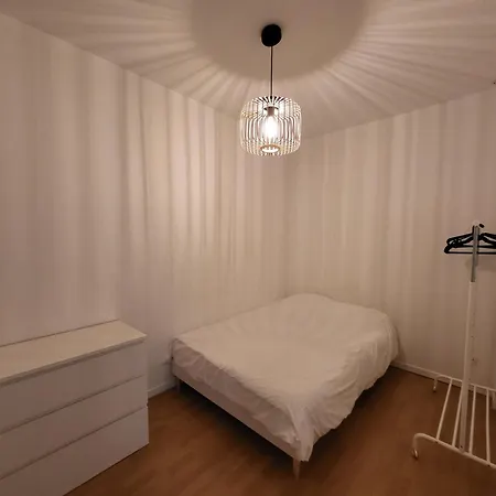 Spacieux 28m2 Avec Separee Daire Issy-les-Moulineaux