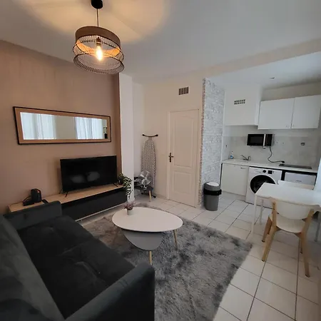 דירה Spacieux 28m2 Avec Separee *