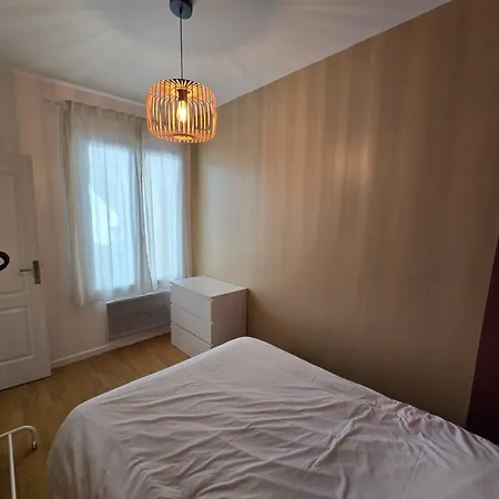 Spacieux 28m2 Avec Separee Daire